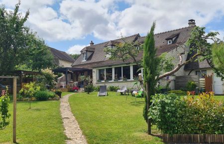 Chambre d'h&ocirc;tes n&deg;G602020 Morienval - Oise - Vue cot&eacute; jardin