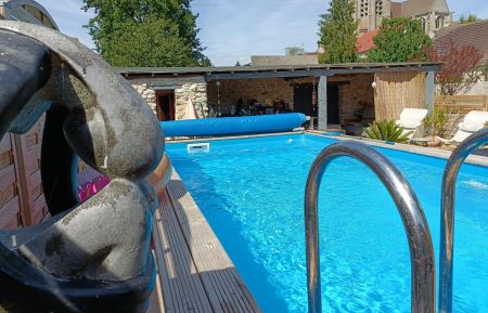 G&icirc;te n&deg;G6056 Baron - Oise - piscine de saison a partir de mi avril, chauff&eacute;e sous r&eacute;serve de la m&eacute;teo